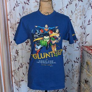 Comic Con 2015 Volunteer Shirt. Size: S.